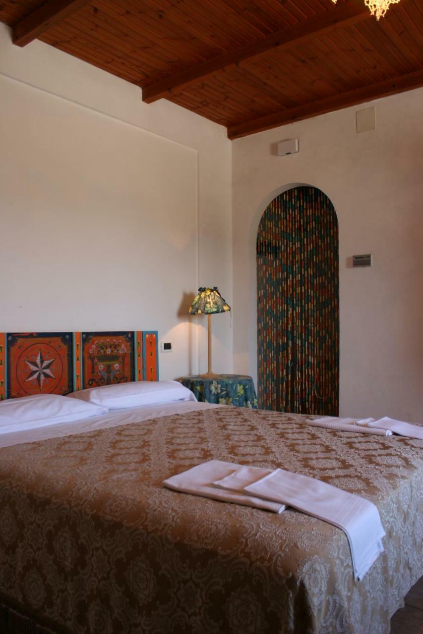 צ'יטה סנט'אנג'לו Agriturismo Torre Mannella - La Loggia מראה חיצוני תמונה